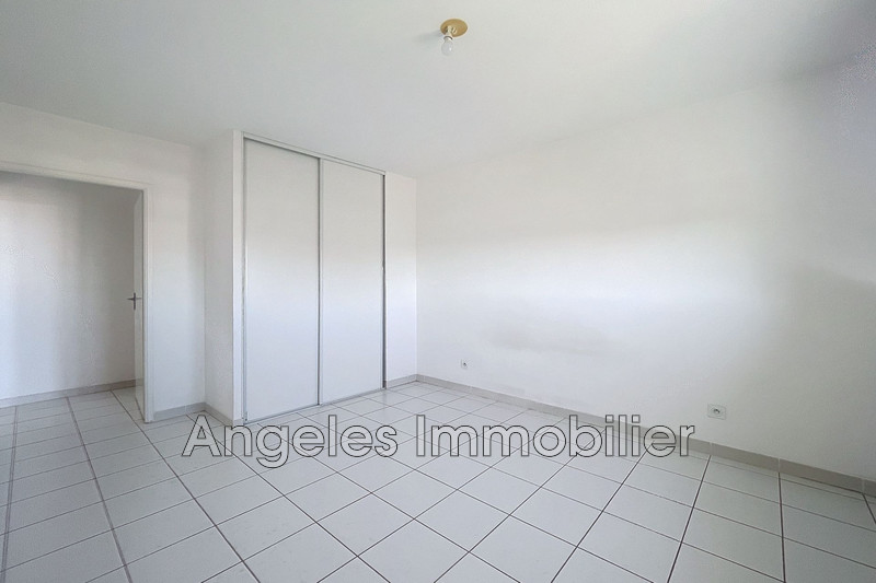Location appartement Antibes  