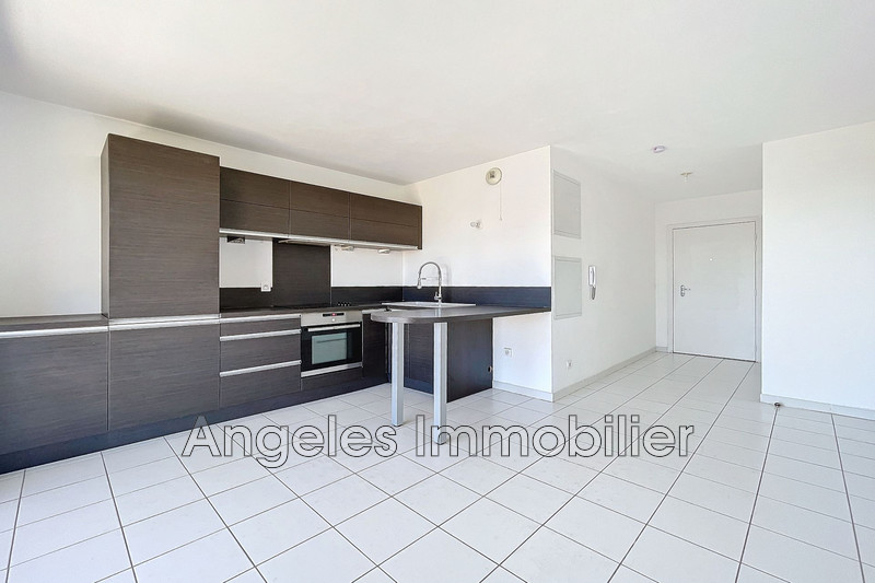 Location appartement Antibes  