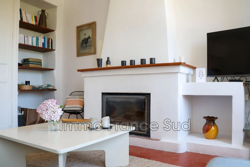Location saisonnière maison de village La Garde-Freinet  