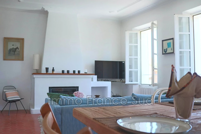 Location saisonnière maison de village La Garde-Freinet  