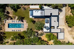 Location saisonnière villa contemporaine Grimaud  