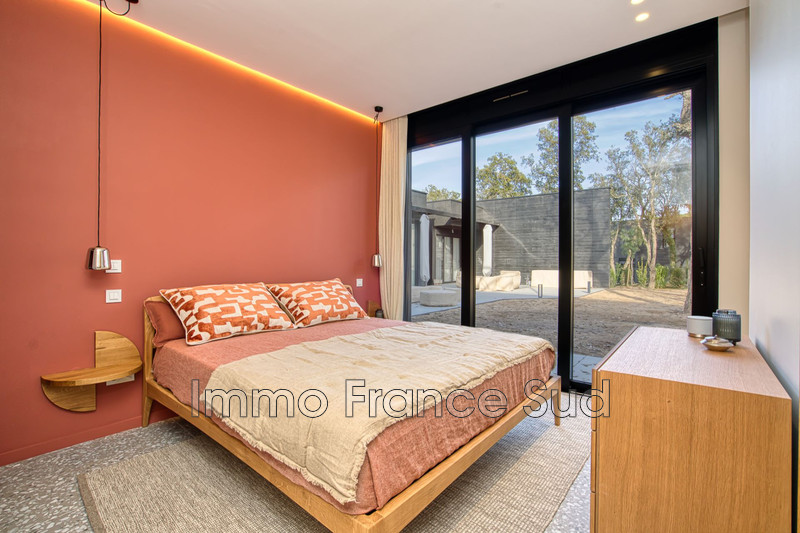 Location saisonnière villa contemporaine Grimaud  