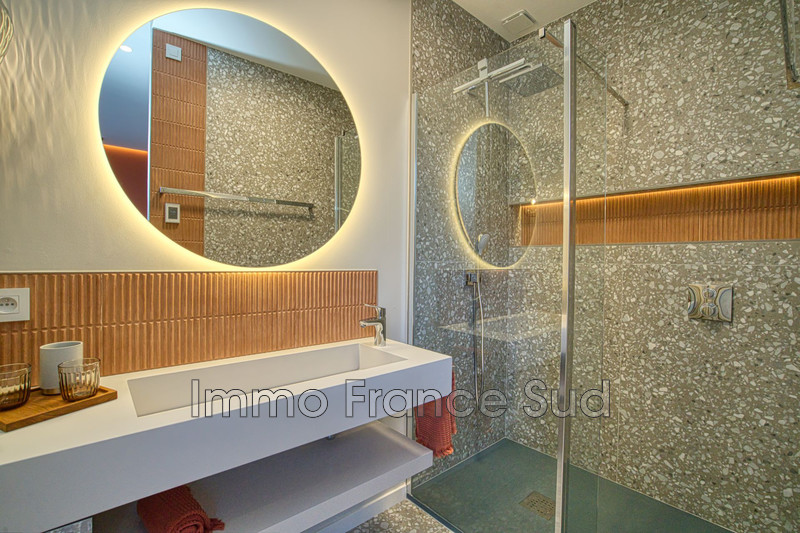 Location saisonnière villa contemporaine Grimaud  