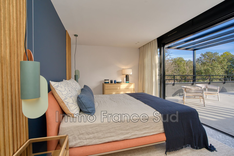 Location saisonnière villa contemporaine Grimaud  