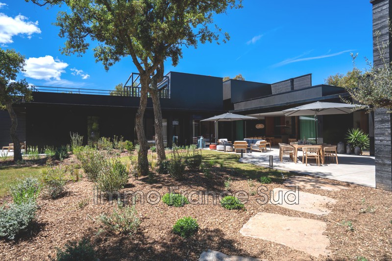Location saisonnière villa contemporaine Grimaud  