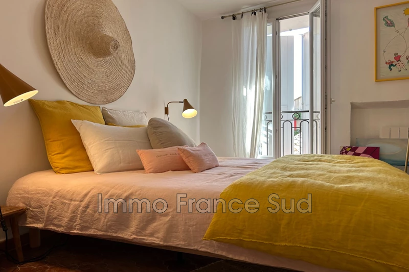 Location saisonnière maison de village La Garde-Freinet  