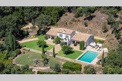 Location saisonnière maison La Garde-Freinet  