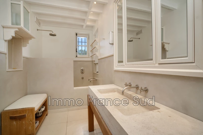 Location saisonnière maison La Garde-Freinet  