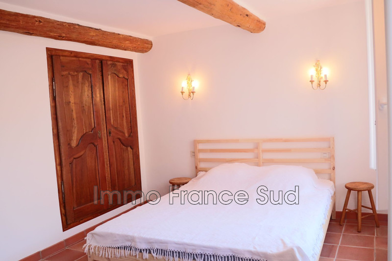 Photo n°13 -  maison de village La Garde-Freinet 83680 - 2 100 €