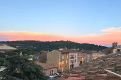 Location saisonnière maison de village La Garde-Freinet  