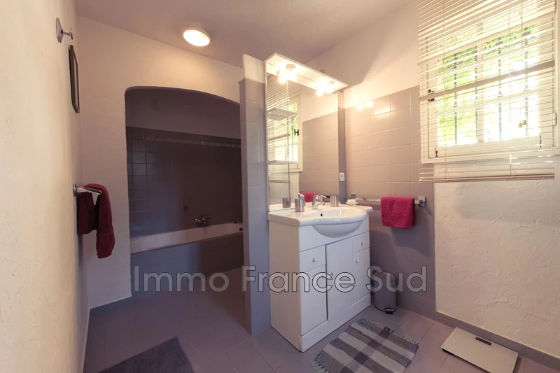 Location saisonnière villa provençale La Garde-Freinet  