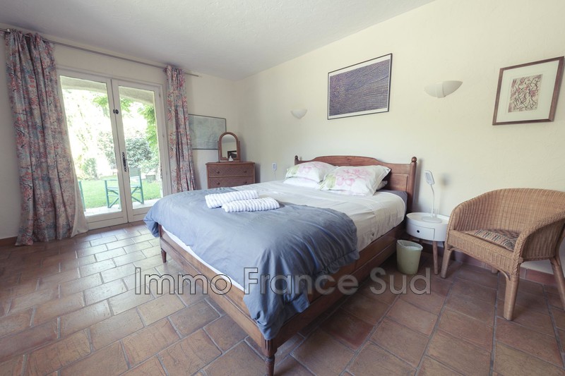 Photo n°11 -  Maison villa provençale La Garde-Freinet 83680 - 3 105 €