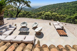 Location saisonnière bastide La Garde-Freinet  