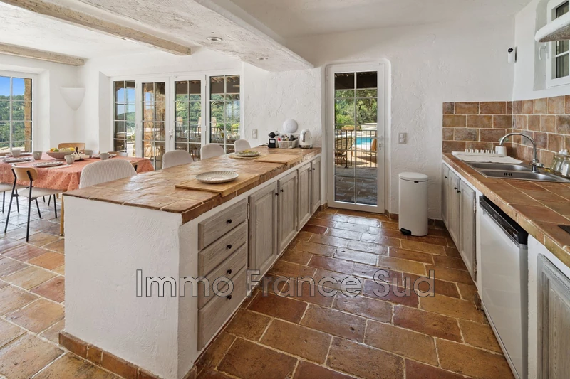 Location saisonnière bastide La Garde-Freinet  