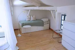 Location saisonnière maison de village Paris  