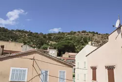 Location saisonnière maison de village Paris  