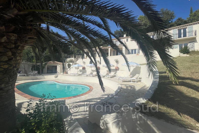 Location saisonnière villa La Garde-Freinet  