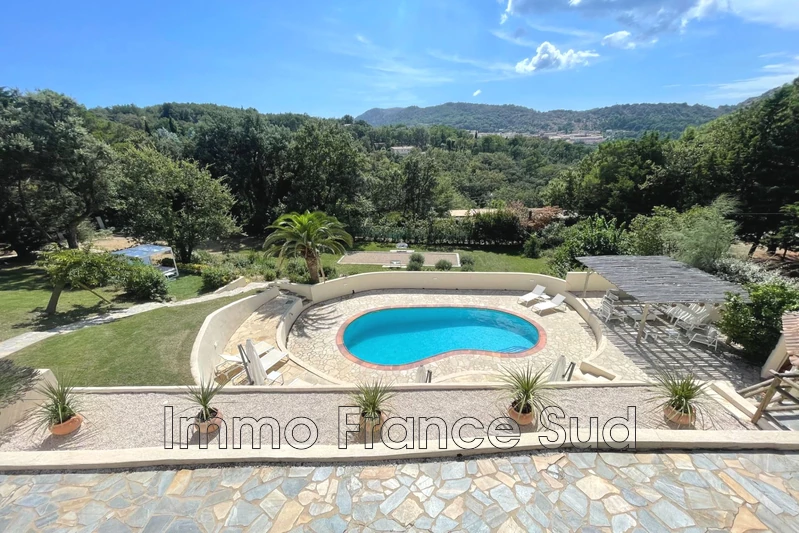 Location saisonnière villa La Garde-Freinet  