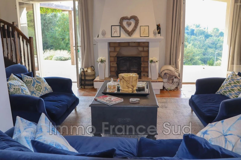 Photo n°9 -  Maison villa La Garde-Freinet 83680 - 4 725 €