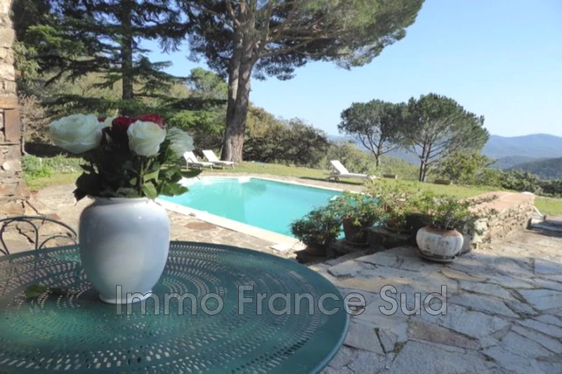 Location saisonnière maison La Garde-Freinet Location saisonnière maison La Garde-Freinet