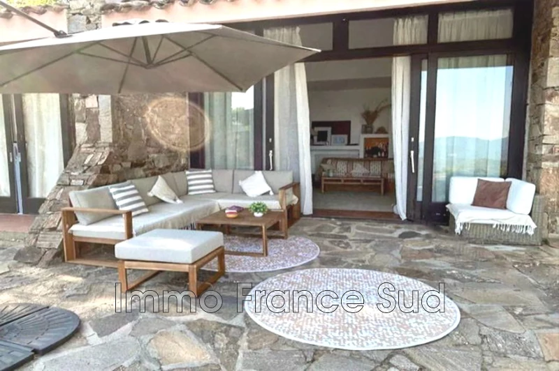 Location saisonnière maison La Garde-Freinet Location saisonnière maison La Garde-Freinet