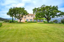 Location saisonnière bastide Cogolin  
