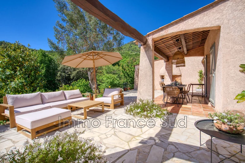 Location saisonnière villa La Garde-Freinet  
