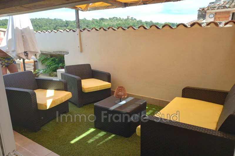 Photo n°3 -  maison de village La Garde-Freinet 83680 - 2 200 €