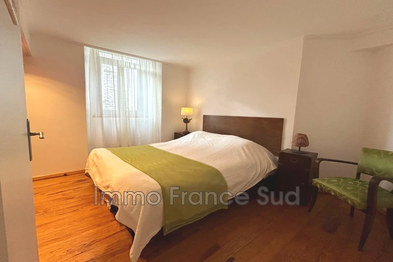 Location saisonnière maison de village La Garde-Freinet  