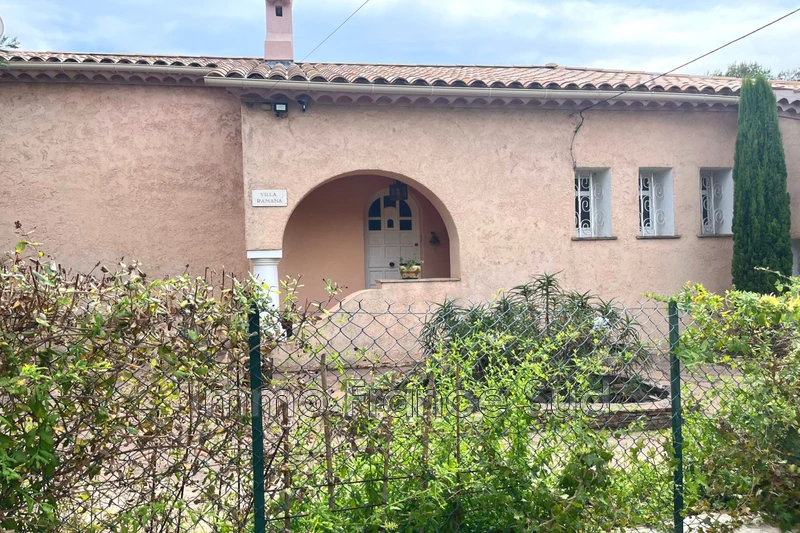 Photo n°4 - Vente Maison villa provençale Saint-Raphaël 83700 - 689 000 €