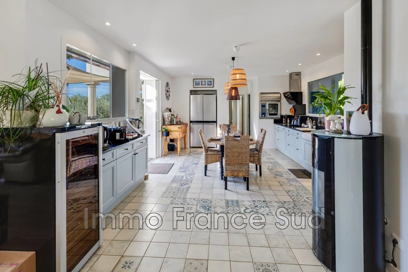 Vente Chambres d’hôtes La Garde-Freinet  