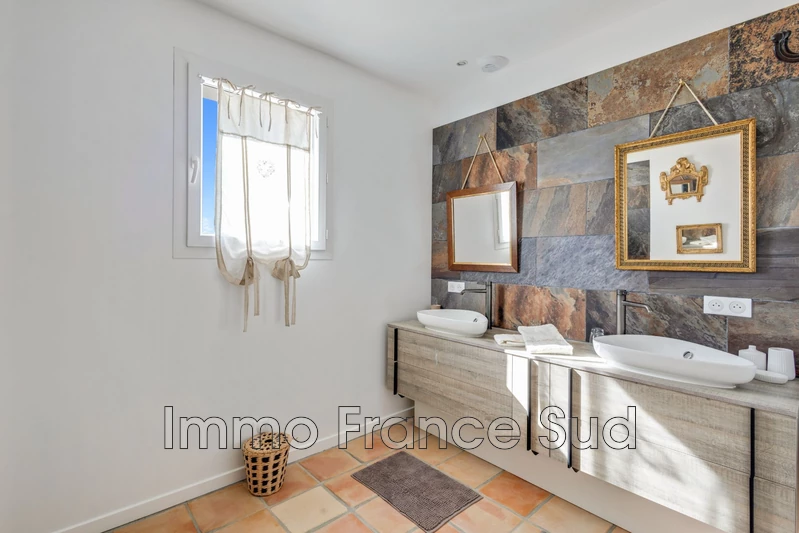 Vente Chambres d’hôtes La Garde-Freinet  