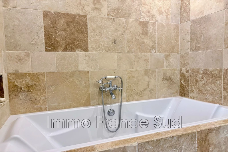 Photo n°7 - Vente maison de village La Garde-Freinet 83680 - 285 000 €