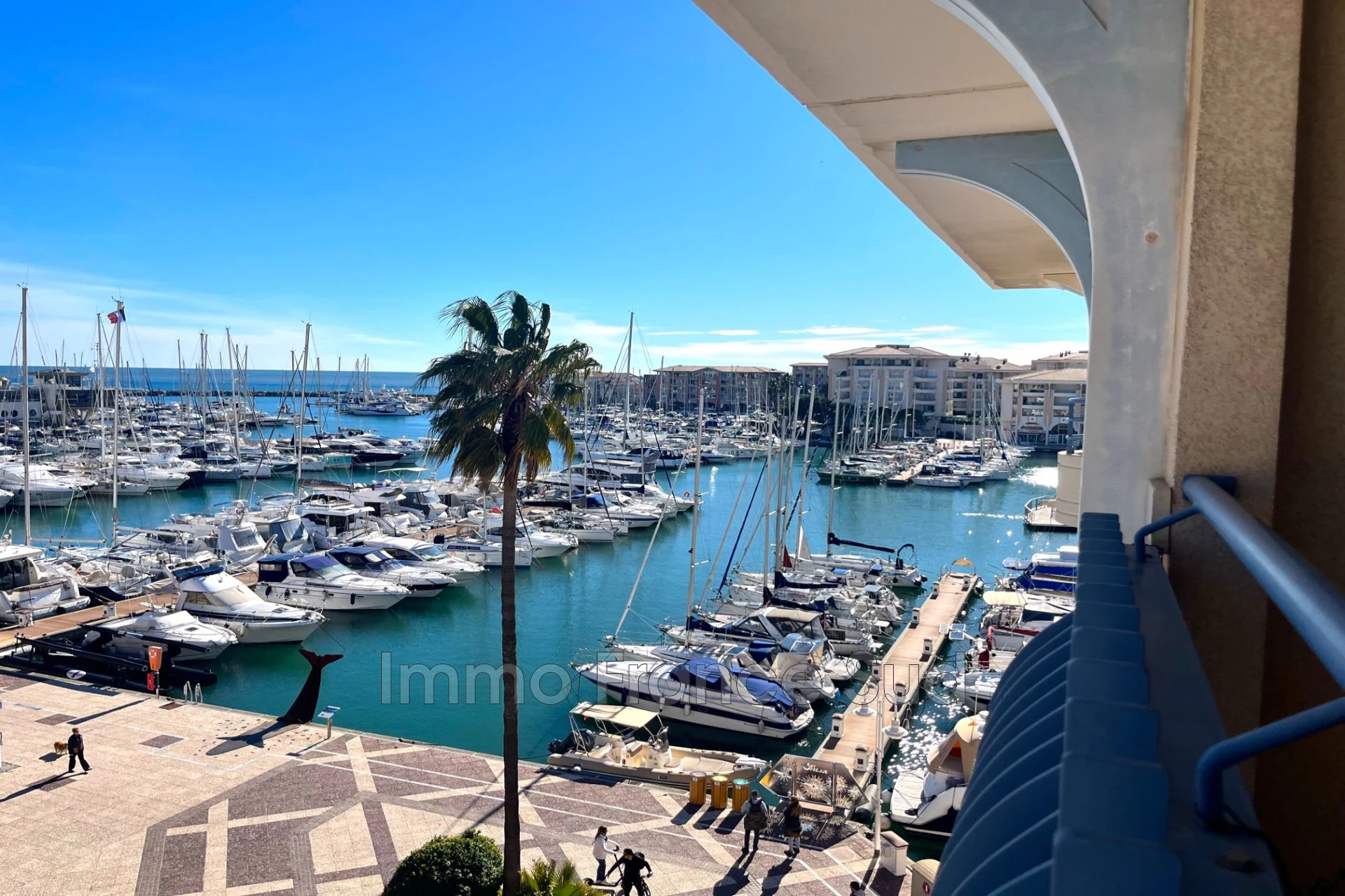 Appartement 3 pièces 20 m² · à Fréjus · 20 m² · 580 000 €