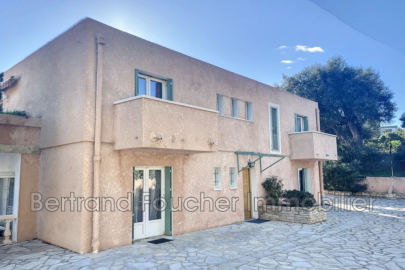 Photo n°10 - Vente maison Cavalaire-sur-Mer 83240 - 1 250 000 €