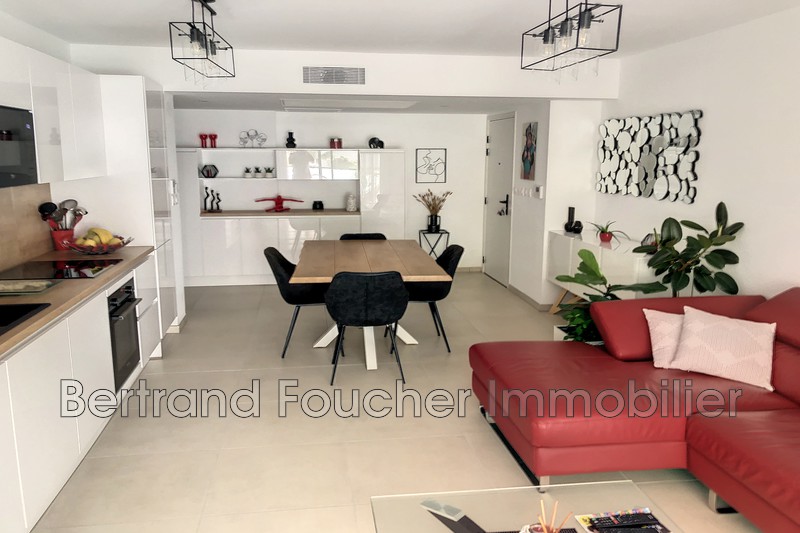 Photo n°2 - Vente appartement Cavalaire-sur-Mer 83240 - 699 000 €