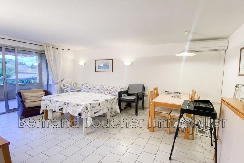 Photo n°2 - Vente appartement Cavalaire-sur-Mer 83240 - 226 000 €