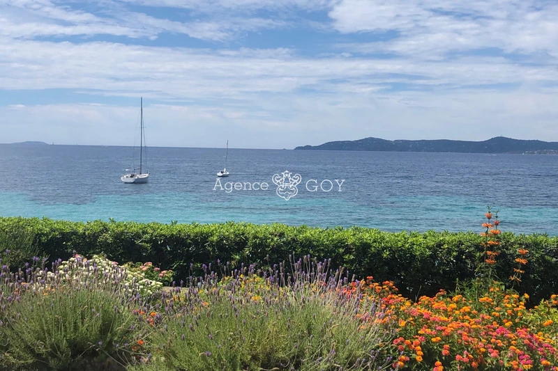Location saisonnière house Rayol-Canadel-sur-Mer  