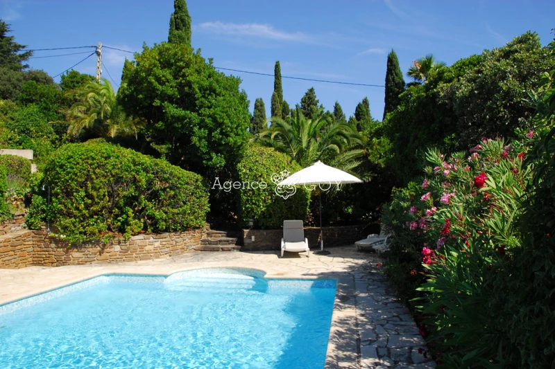 Location saisonnière house Rayol-Canadel-sur-Mer  