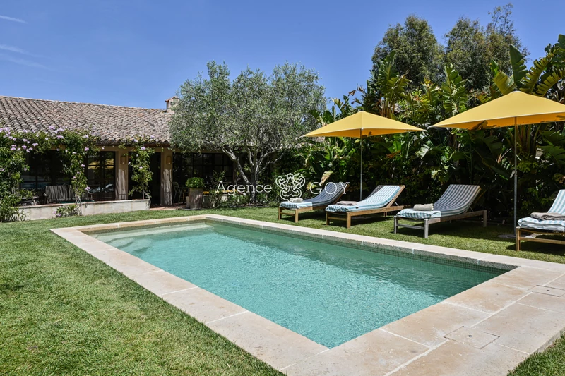 Location saisonnière villa Saint-Tropez  