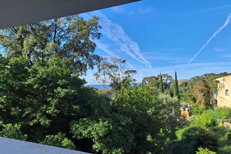 Location saisonnière appartement Rayol-Canadel-sur-Mer  