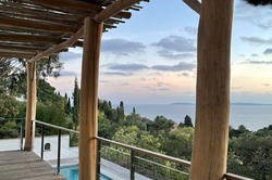 Location saisonnière villa contemporaine Rayol-Canadel-sur-Mer  