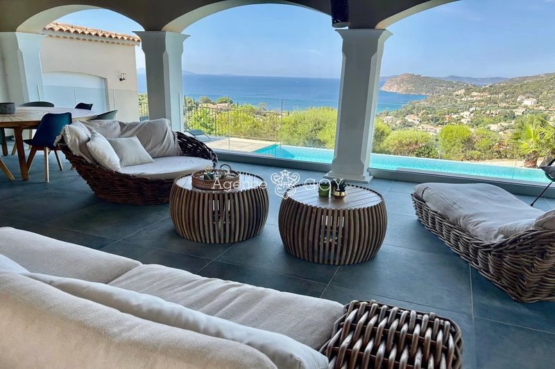Location saisonnière house Rayol-Canadel-sur-Mer  