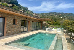 Location saisonnière villa contemporaine Rayol-Canadel-sur-Mer  