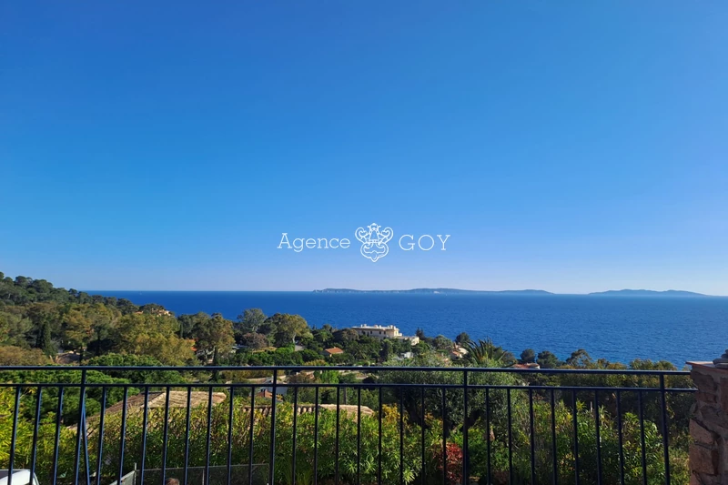 Location saisonnière house Rayol-Canadel-sur-Mer  