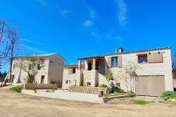 Photos  Maison en pierre à vendre Villecroze 83690