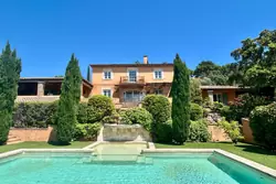Photos  Maison Propriété à vendre Le plan-de-la-tour 83120