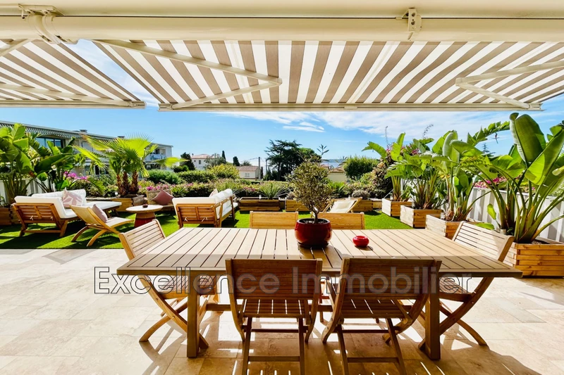 Photo n°1 - Vente appartement Sainte-Maxime 83120 - 797 000 €
