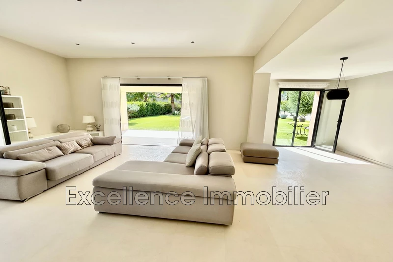 Photo n°7 - Vente Maison villa Le Plan-de-la-Tour 83120 - 925 000 €
