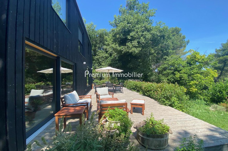 Location saisonnière villa Venelles  